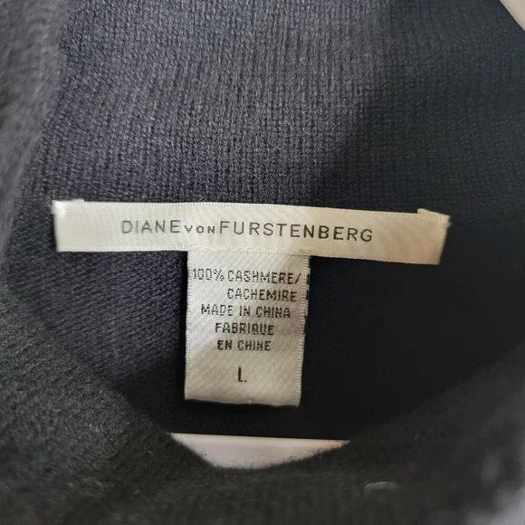 Diane von Furstenberg Large 100% Cashmere Black Ruffle Front Knit Sweater - Picture 3 of 5